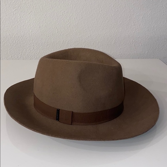 Bcbg Maxazria France hat - Picture 1 of 4